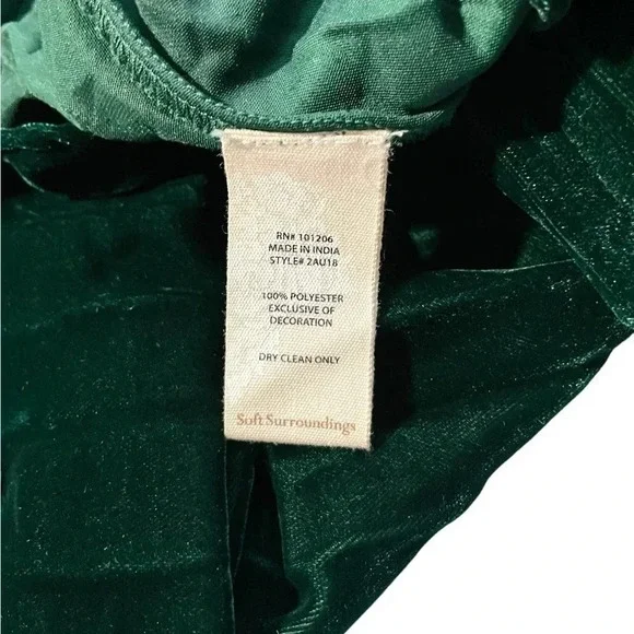 NWT Soft Surroundings Velvet Pleated Lace Bell Sleeve Tunic Blouse - Picture 3 of 4